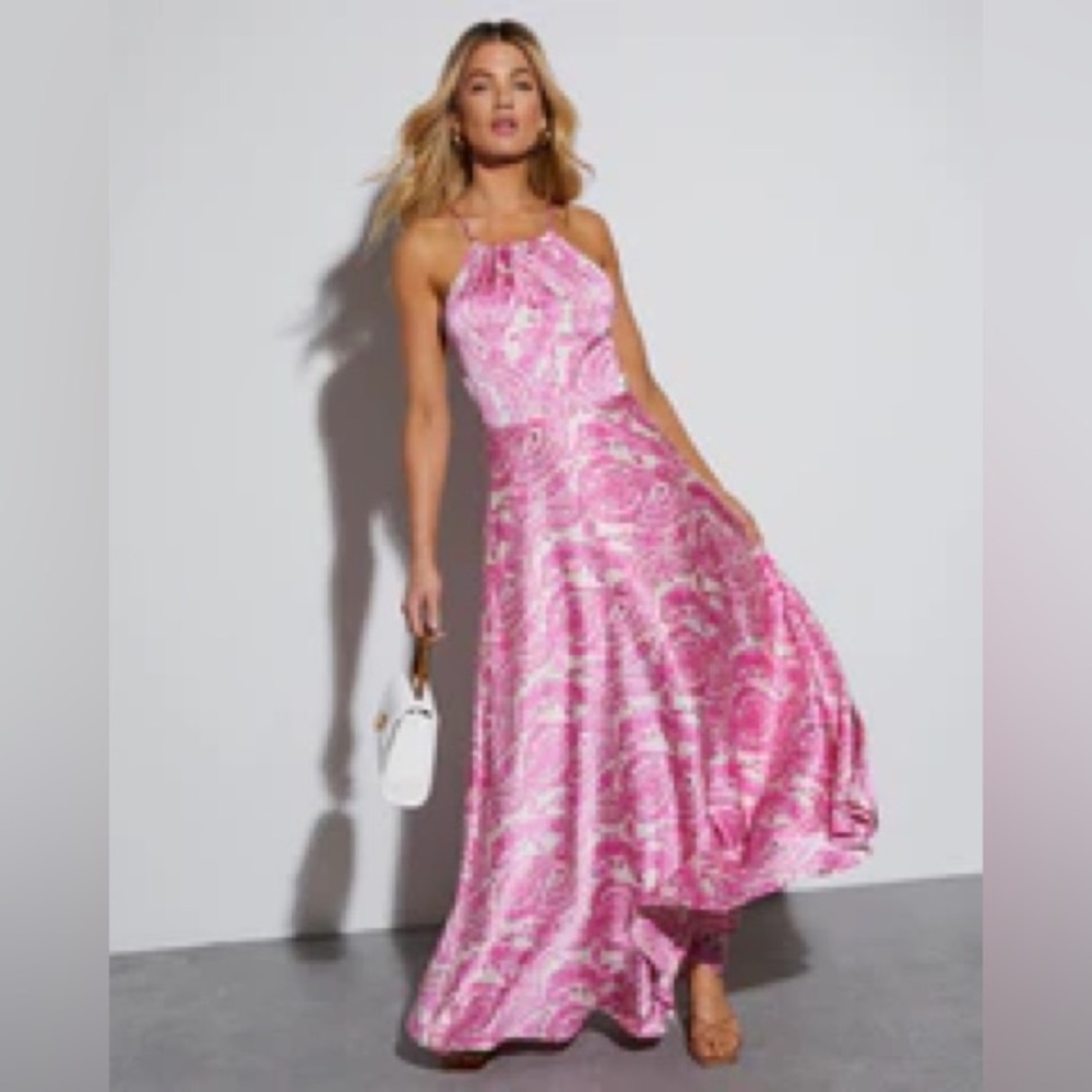 NWOT Vici Maxine Satin Paisley Fuchsia Ivory Halter Maxi Dress